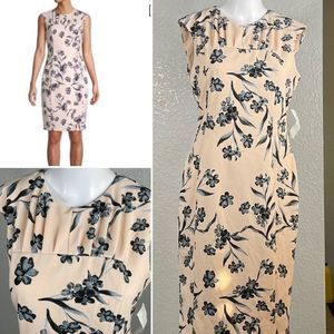 Calvin Klein
Floral-Print Sheath Dress